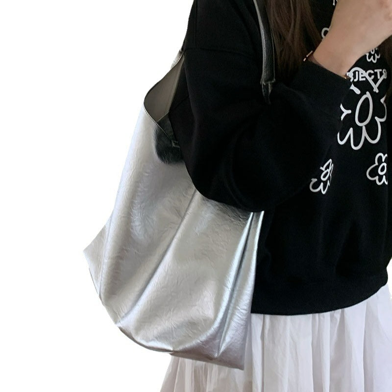 Niche Silver Underarm Bag Versatile And Large-capacity Perfect For Students