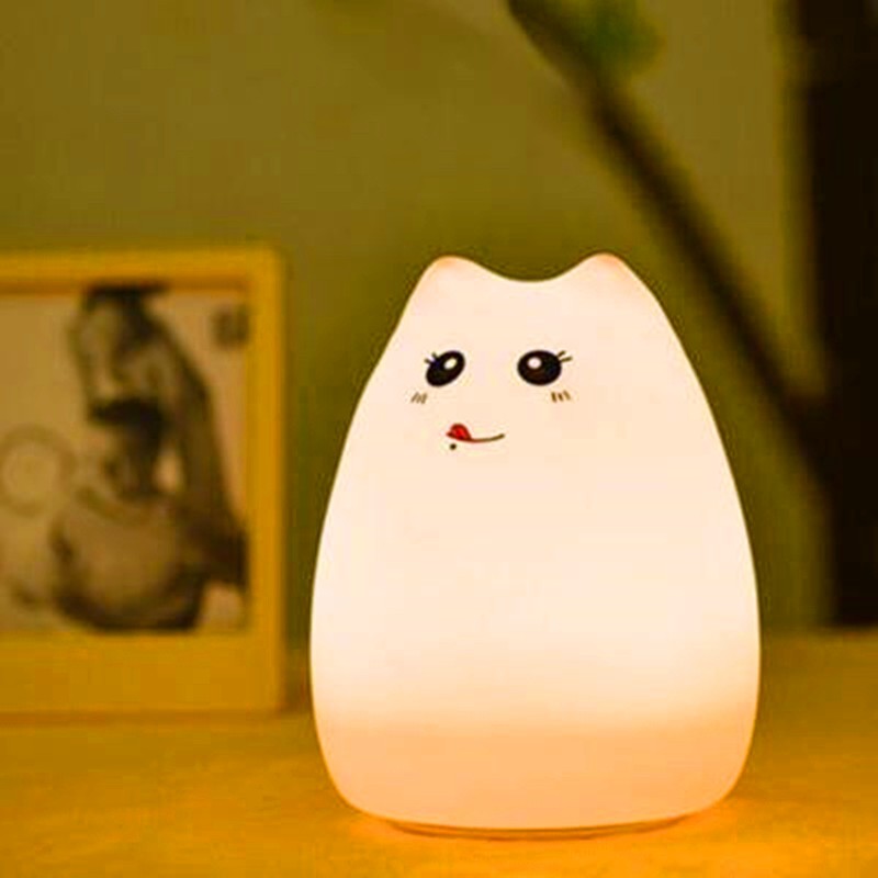 Luce notturna a LED con sensore tattile in silicone per bambini