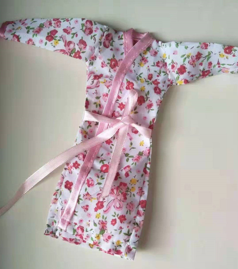Dolls Can Wear Clothes And Bathrobes When Changing Clothes