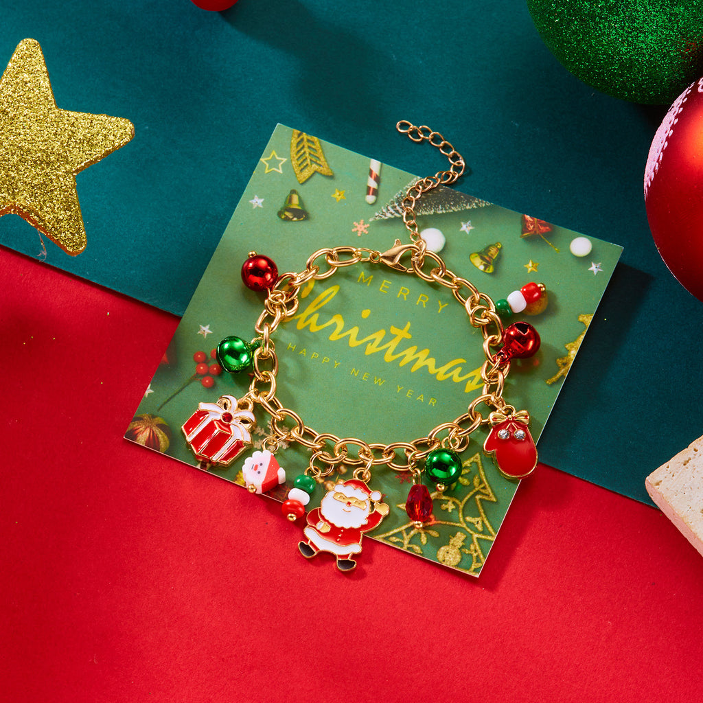 Elk Pendant Necklace With An Exaggerated, Versatile Pearl Bracelet