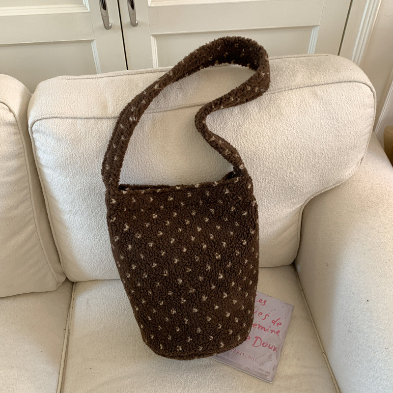 PlushLarge-CapacityBreathable Shoulder Bag In A Relaxed Style For Women