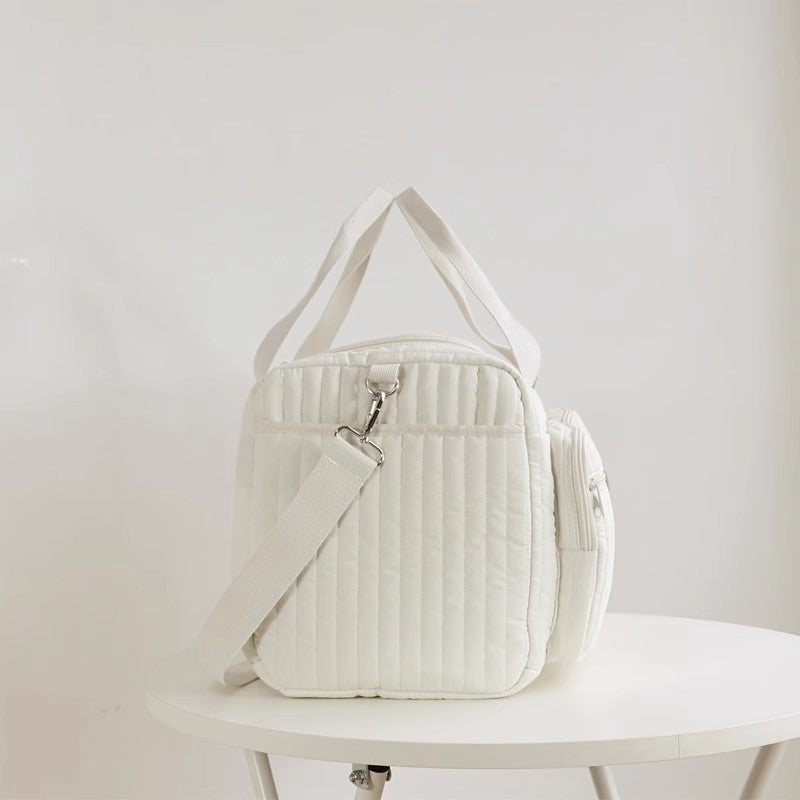 Mommy Travel Bag Compact LightweightHigh-CapacityCasual Handbag For Moms And Babies