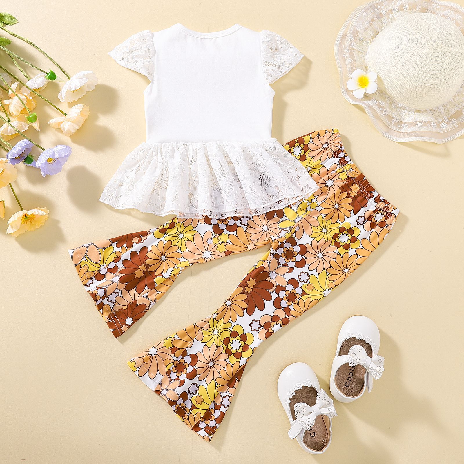 European And American Foreign Trade Young And Little Girls Lace Short-sleeved Top Bell-bottom Pants Kids Clothes Two-piece Suit One Piece Dropshipping