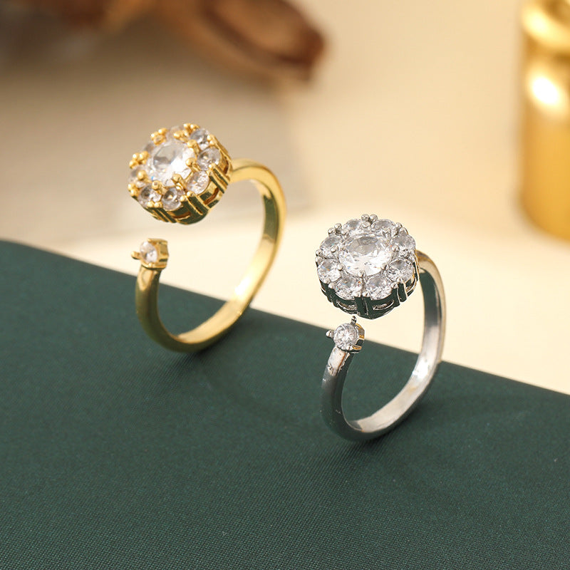 Fashionable Lucky Spin All-Match Ring For Women