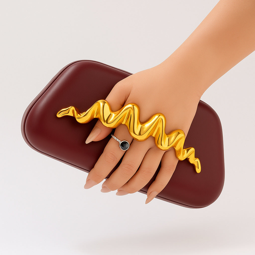 Irregular Shaped PU Wrist Bag Fashionable Handbag For Weddings And Evening Parties