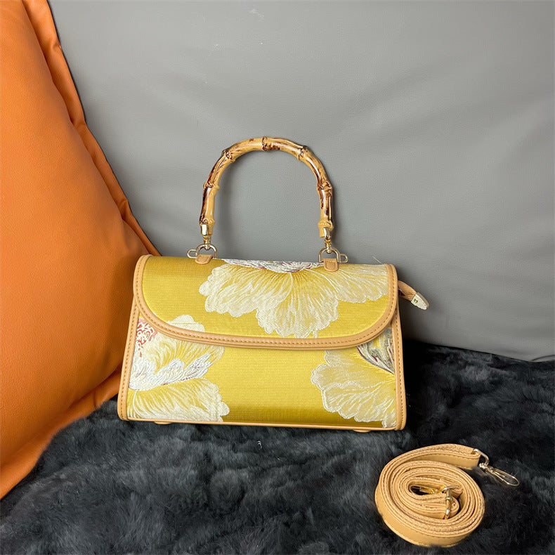 Vintage Chinese-style Handbag With Atmospheric Retro Patterns Made From Xiangyun Silk