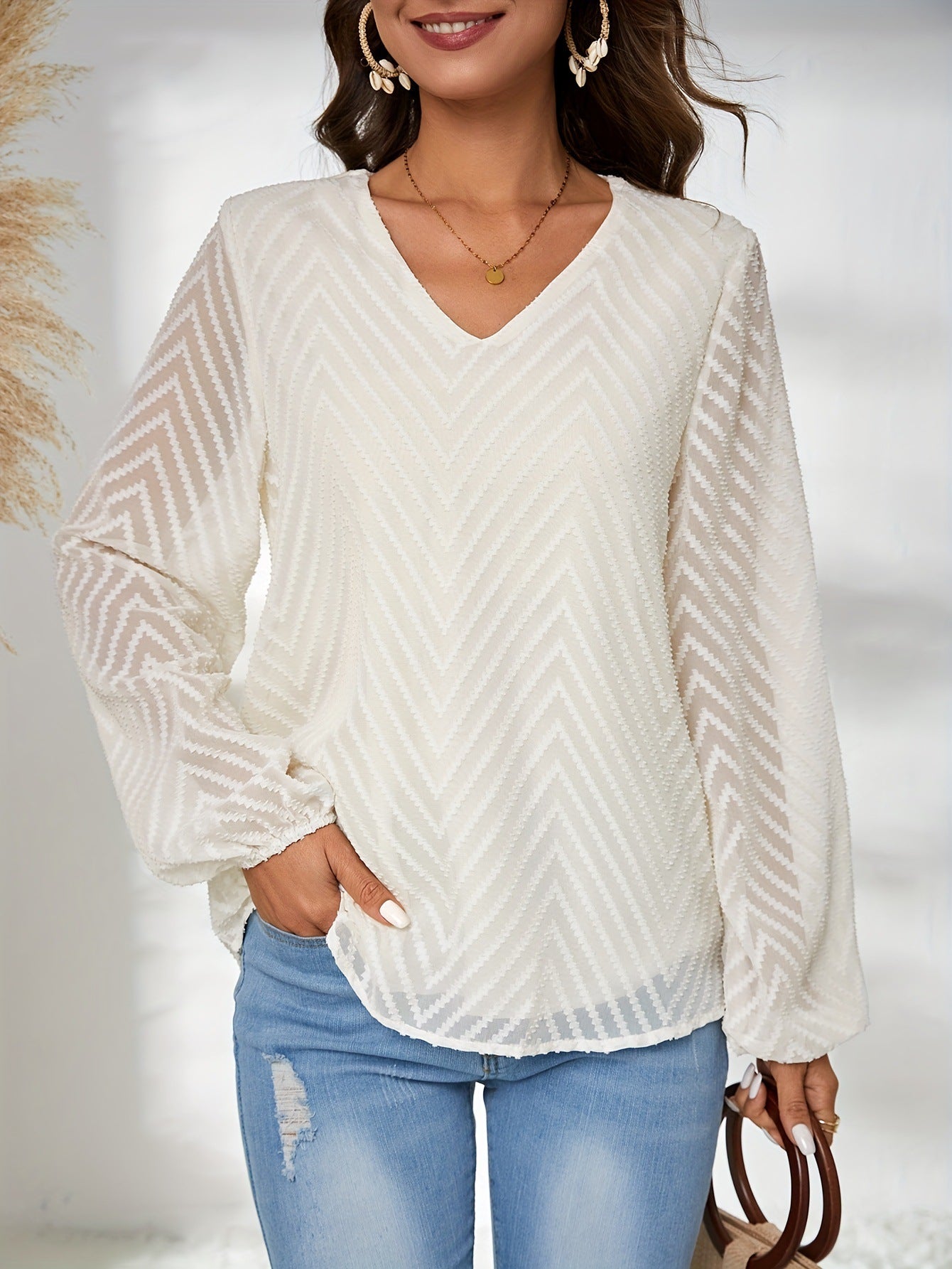 Women's Fashion V-Neck Geometric Jacquard Lantern Long Sleeve Shirt