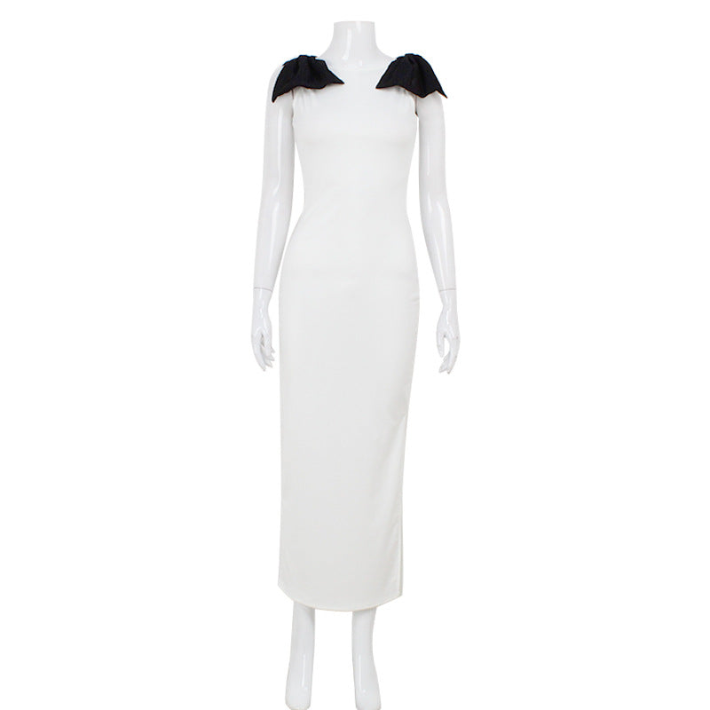 Black-and-white Contrast Sleeveless Sheath Dress