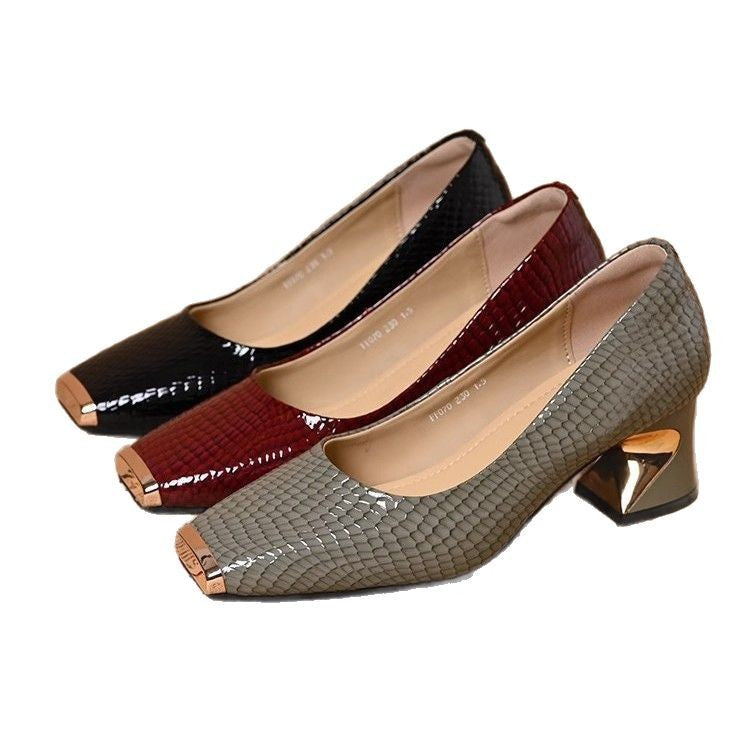 Women's French-style Snake-pattern Chunky-heel Versatile Soft-soled Leather Shoes