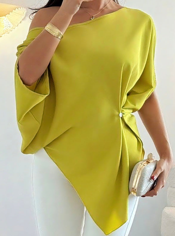 Diagonal Shoulder-mounted Button Waistcoat