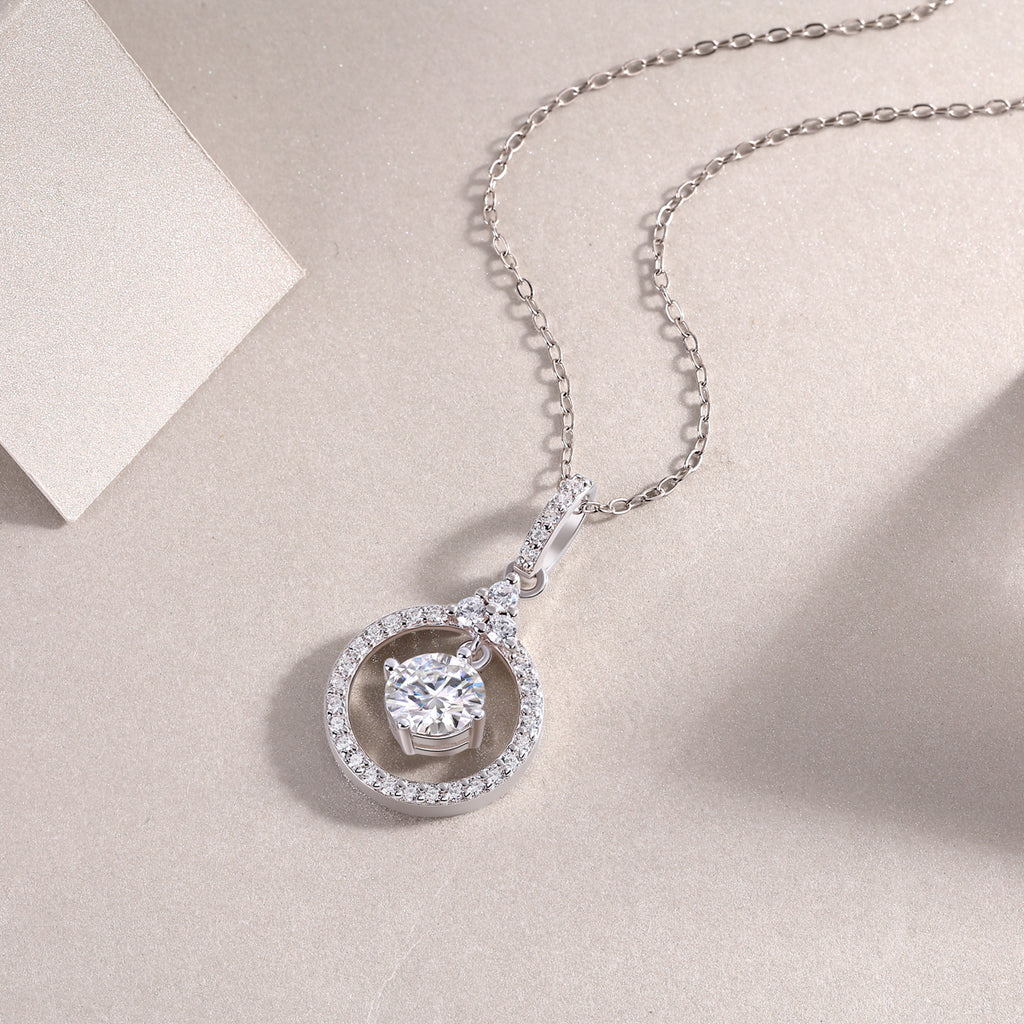 Love Ring - A Fashionable And Light Luxury Jewelry Pendant Necklace Set With Top-quality Moissanite, S925 Silver Plated Platinum