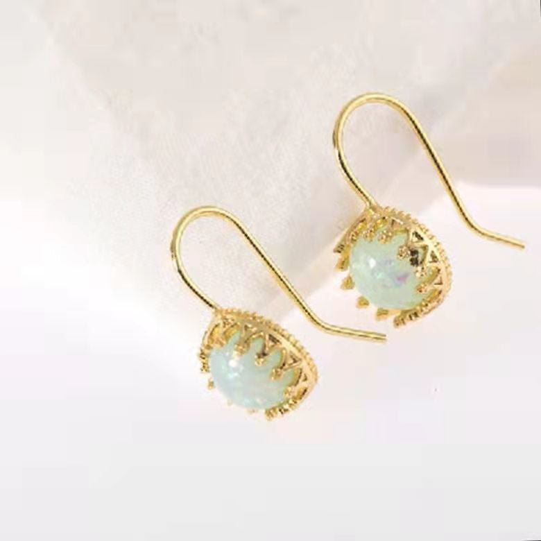 Cute And Stylish Gold-plated Earrings For Women