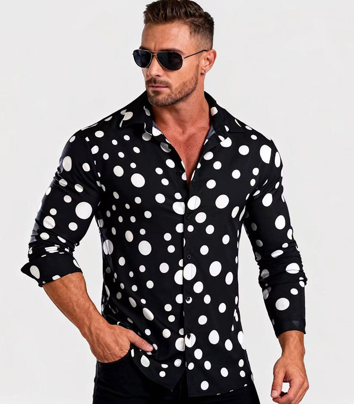 Nuova camicia a maniche lunghe casual e versatile con stampa a pois per uomo