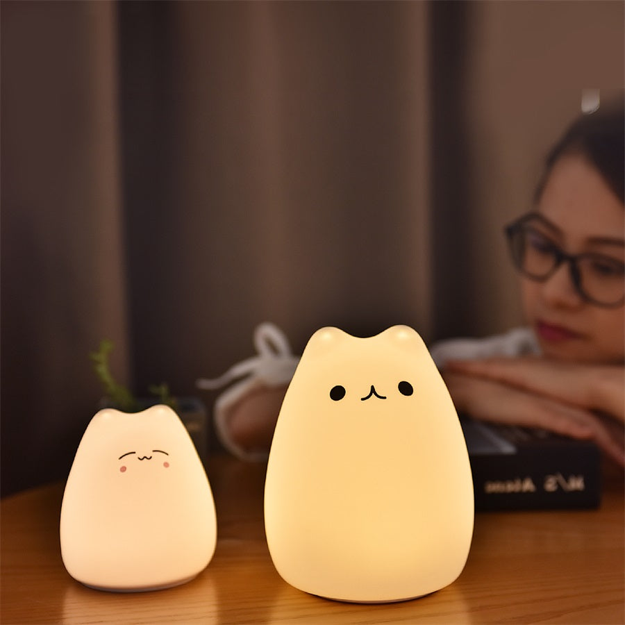 Luce notturna a LED con sensore tattile in silicone per bambini