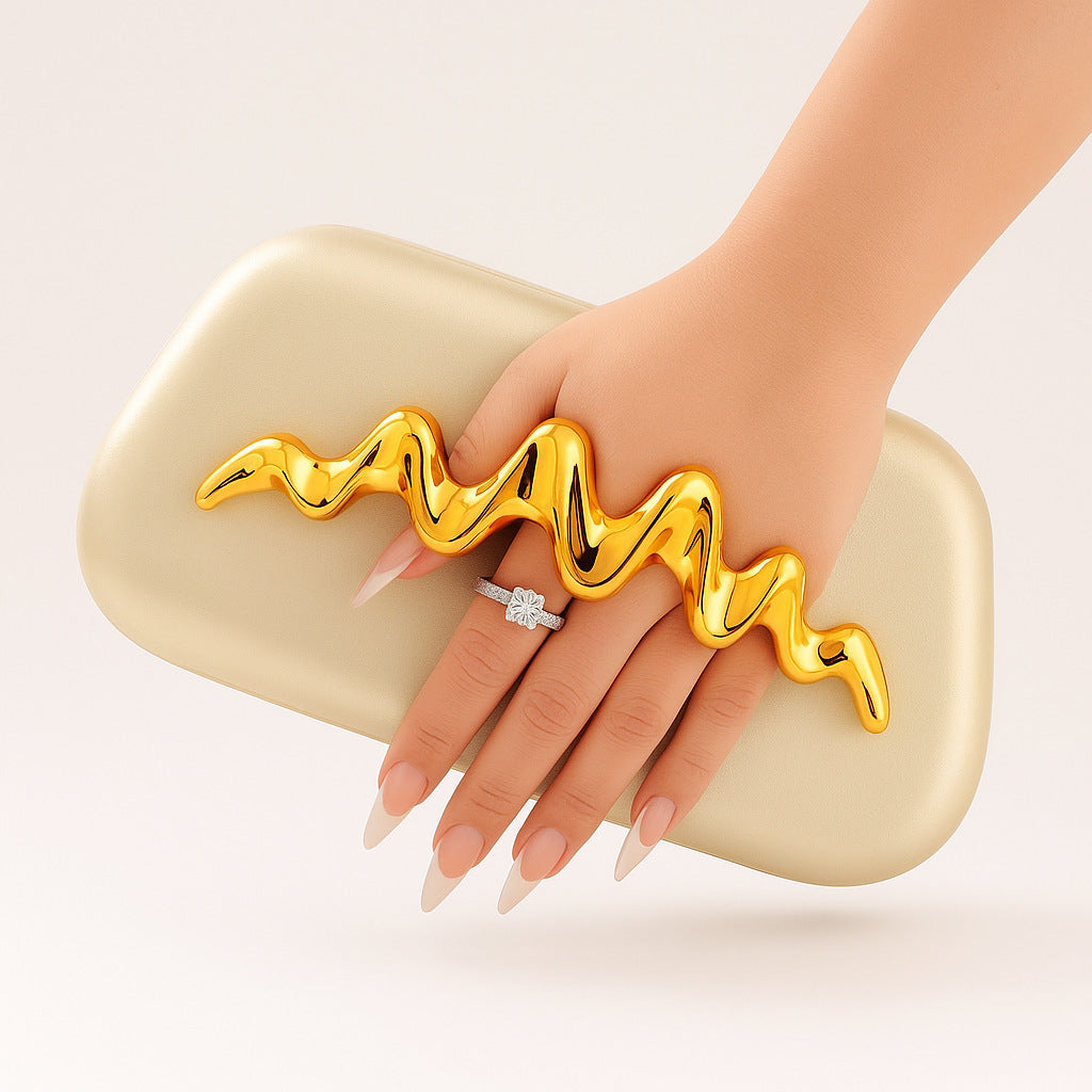 Irregular Shaped PU Wrist Bag Fashionable Handbag For Weddings And Evening Parties