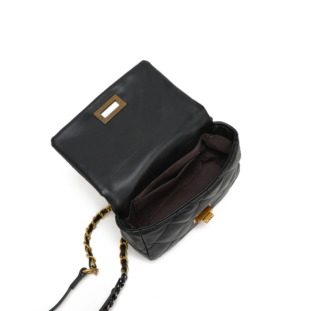 Trendy Mini Square Crossbody Bag With A Chain Shoulder Strap