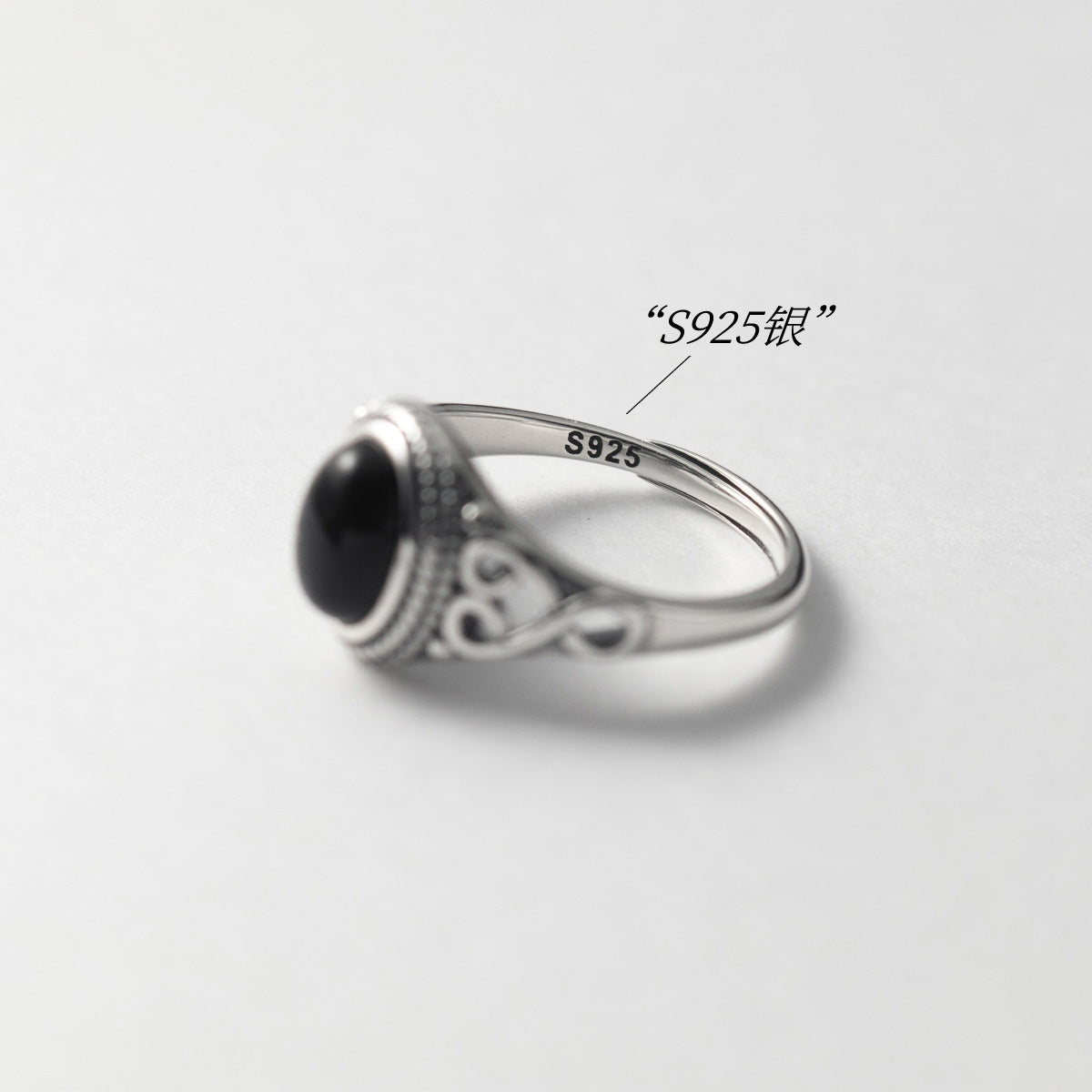Simple Stylish Black Onyx Womens Alloy All-Match Vintage Ring