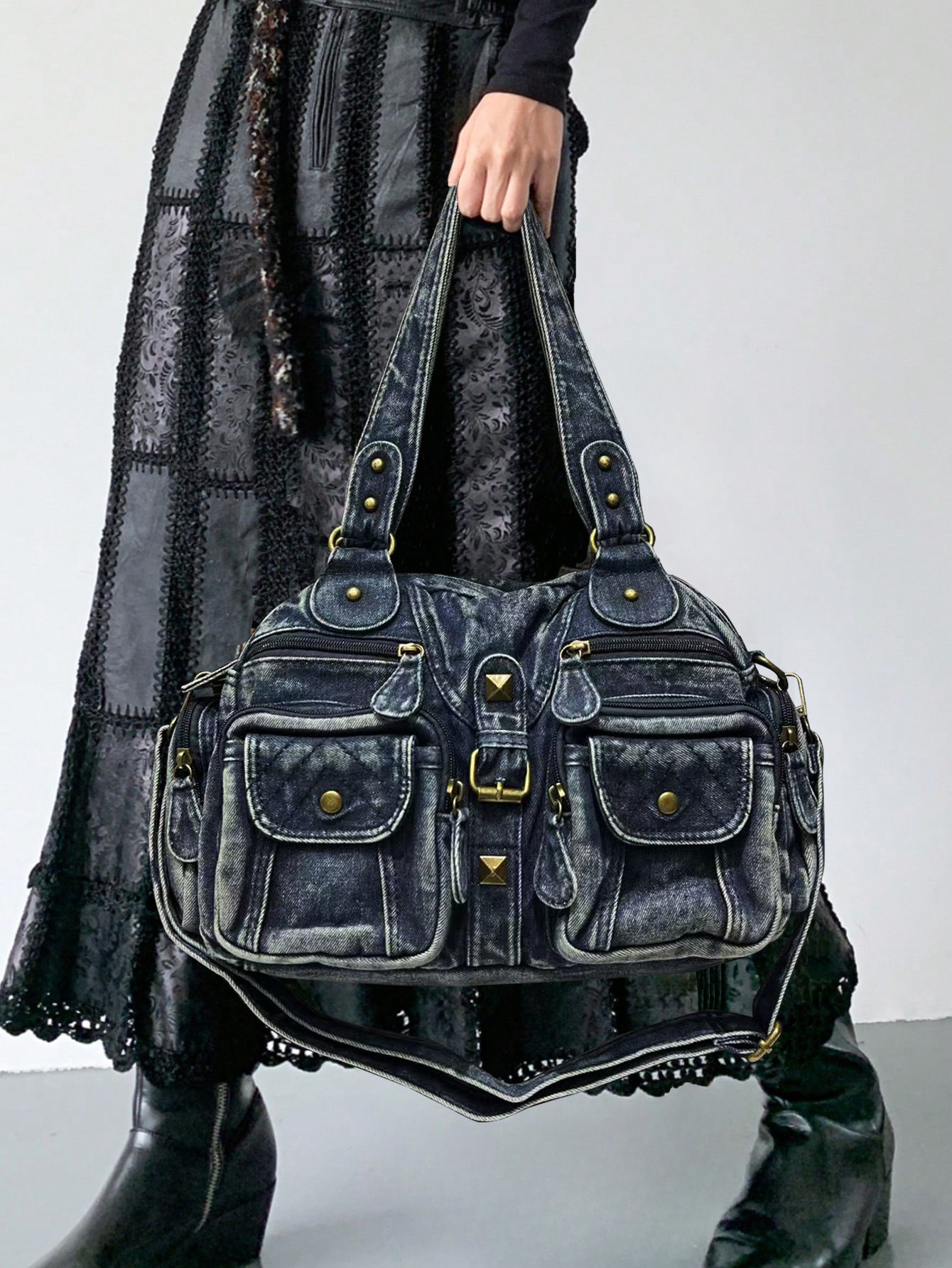 Women's Multi-pocket Distressed Vintage Crossbody Bag