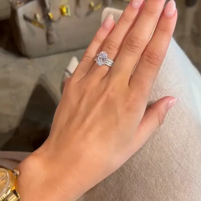Full Diamond Big Bare Stone Closed Three Layer Full Diamond Classic Three Set Ring