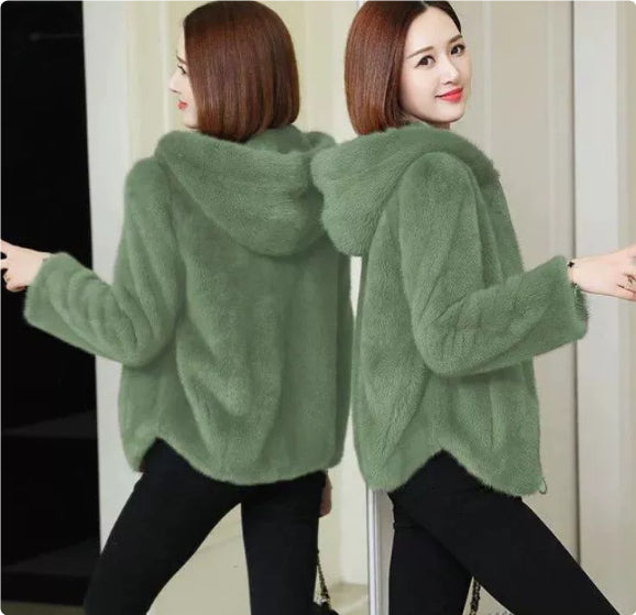Winter New Small Thick Hooded Fur Coat Jacket