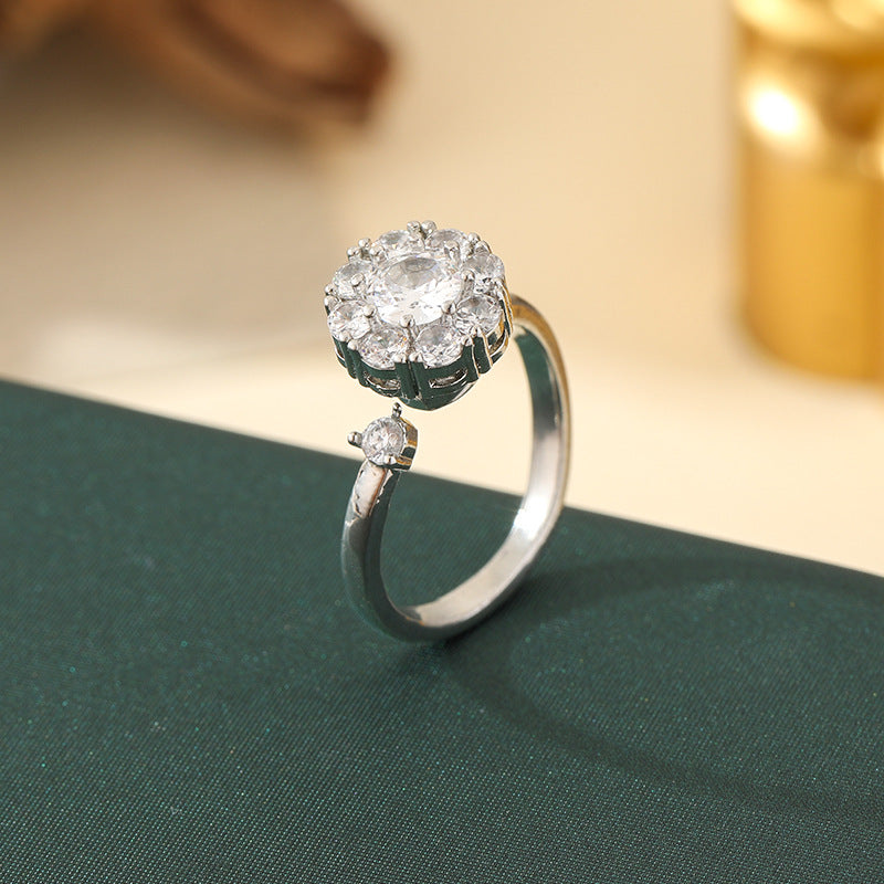 Fashionable Lucky Spin All-Match Ring For Women