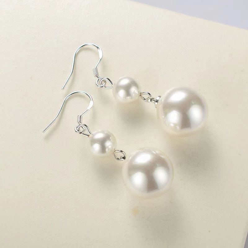 White Pearl Silver Round Earrings
