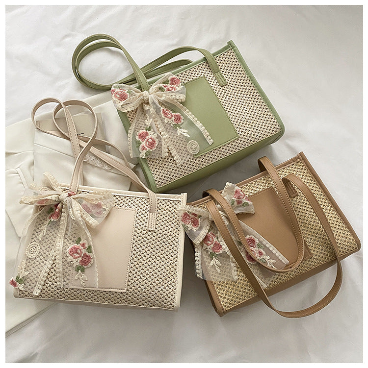 Stylish Woven Shoulder Bag With A Large Capacity For Casual Use