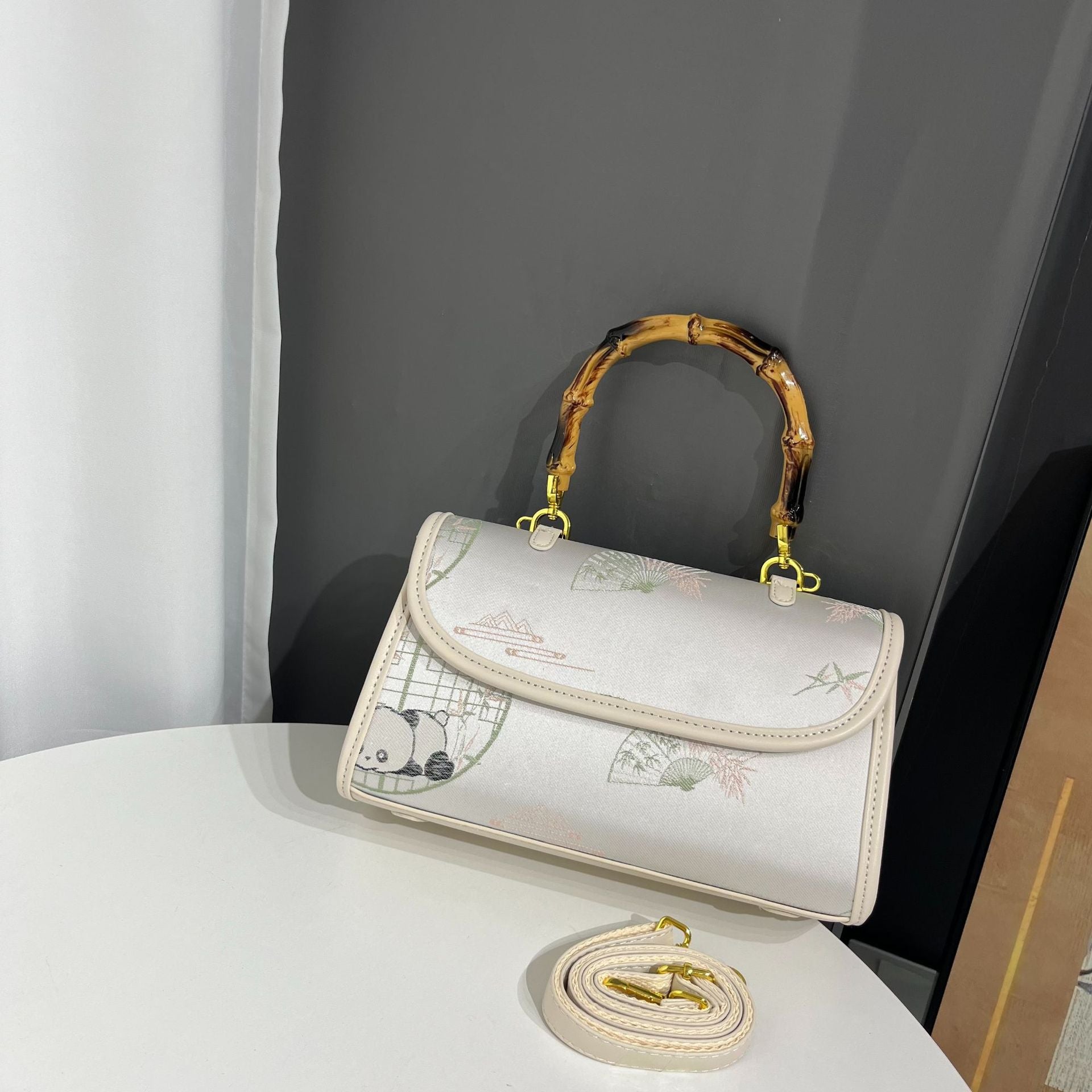 Vintage Chinese-style Handbag With Atmospheric Retro Patterns Made From Xiangyun Silk