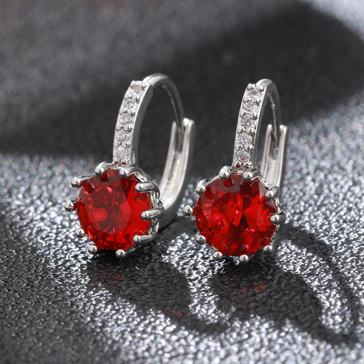 Temperament Personality Simplicity And Luxury Earrings
