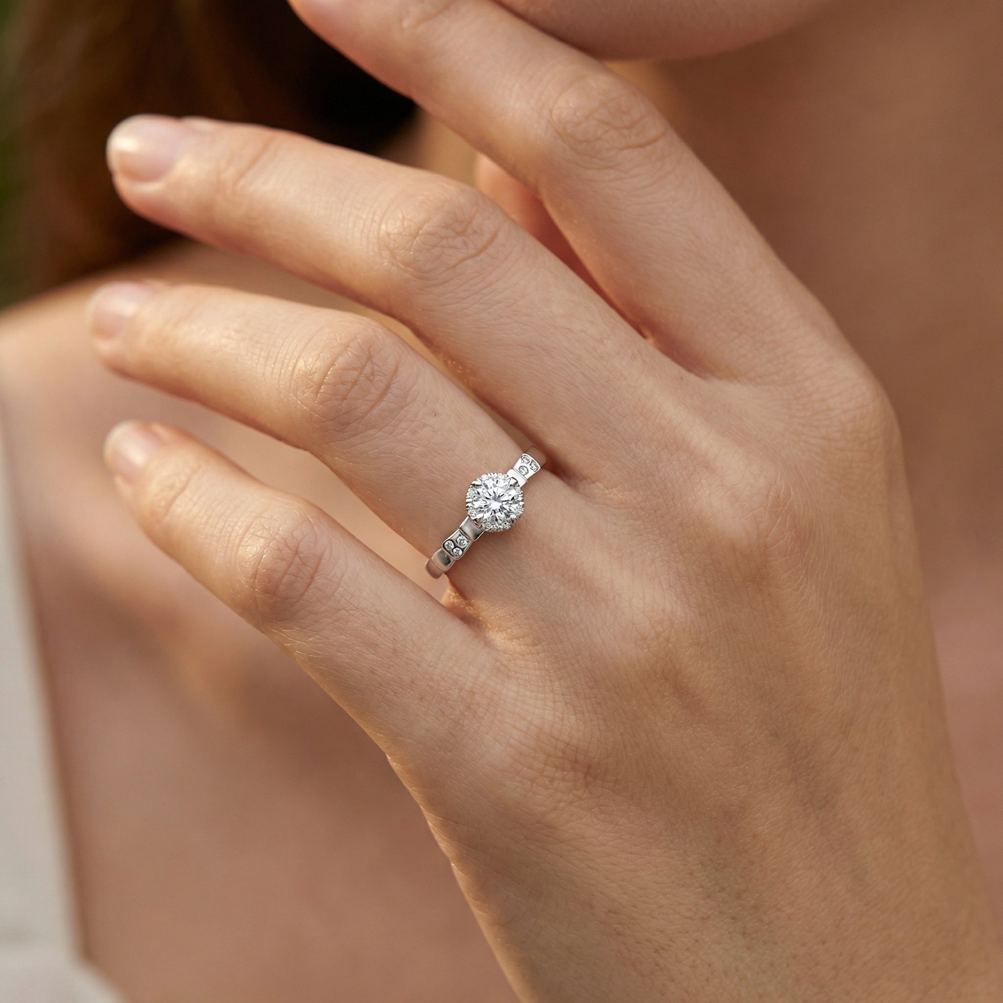 925 Sterling Silver Elegant Sparkling Adjustable Silver Halo Ring with Radiant Center Stone