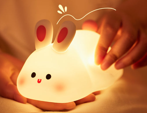 Simpatiche luci notturne in silicone a forma di pecora, lampada da camera da letto per bambini, decorazione per la cameretta, luce notturna ricaricabile con regolazione del tempo e dell'intensità luminosa