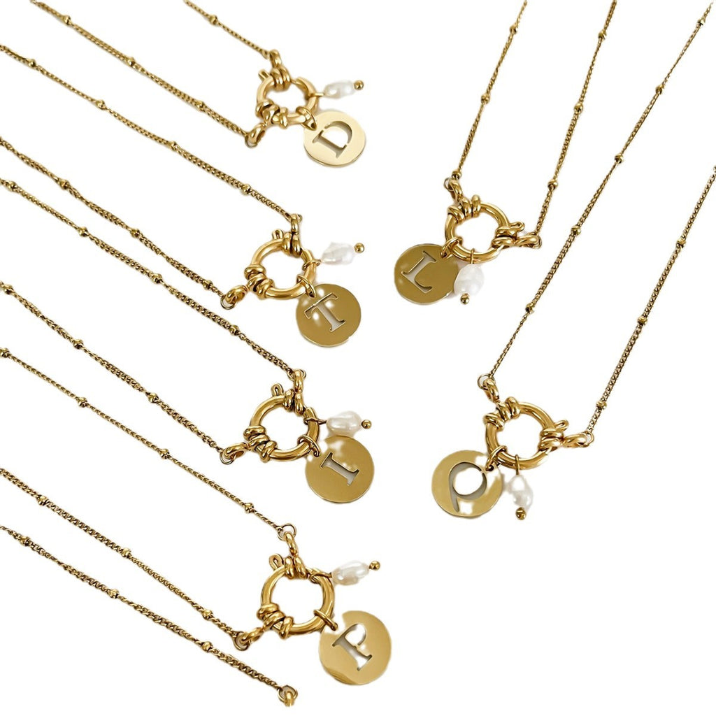 Stylish Womens Necklace With A Pearl Pendant