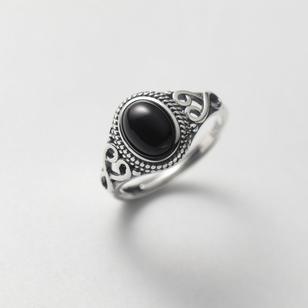 Simple Stylish Black Onyx Womens Alloy All-Match Vintage Ring