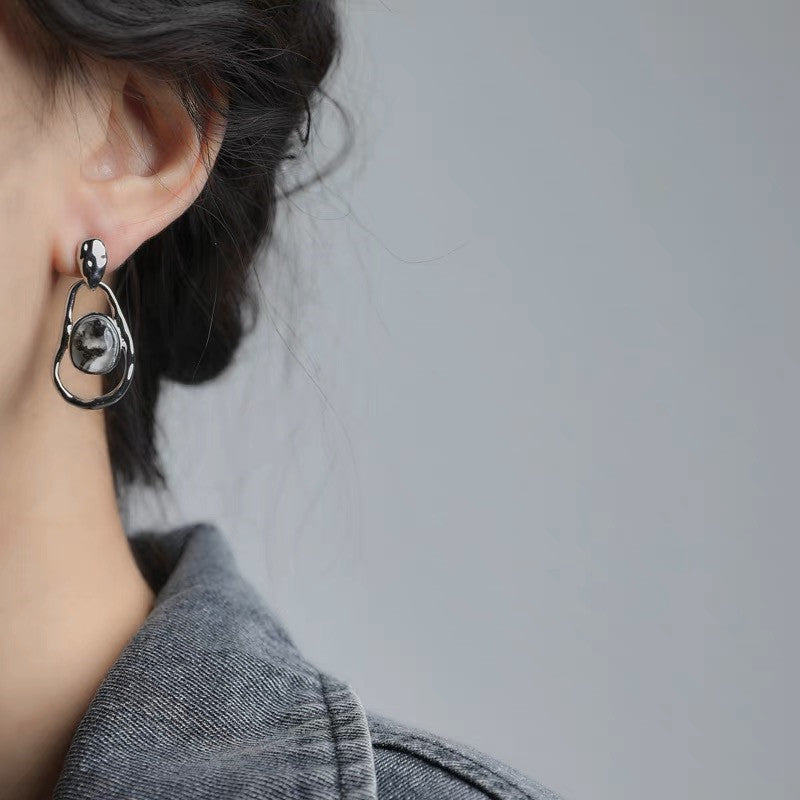 French-style Artistic Vintage Irregular Hollow-out Earrings