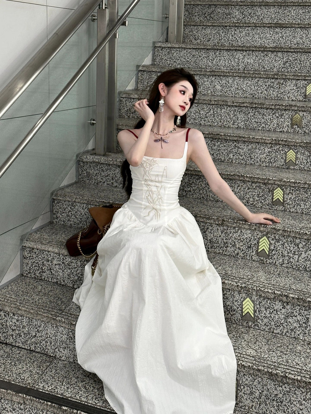 Women's Strap Dress Waist-cinching And Figure-flattering