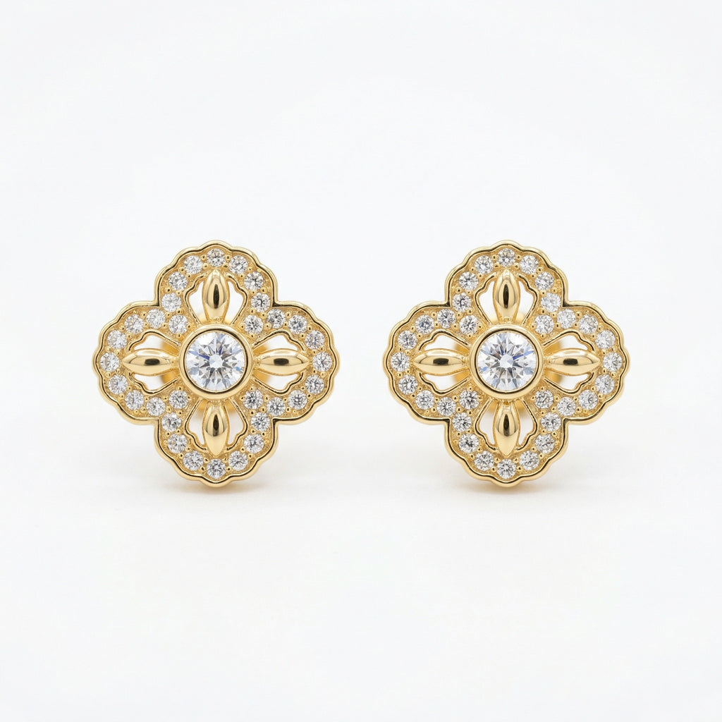 925 Sterling Silver Elegant Quatrefoil Diamond Stud Earrings with Vintage-Inspired Scalloped Edges