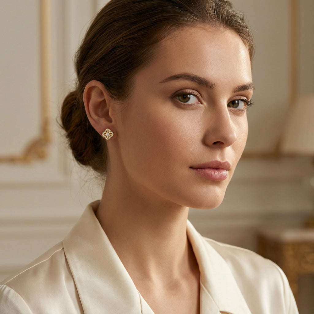 925 Sterling Silver Elegant Quatrefoil Diamond Stud Earrings with Vintage-Inspired Scalloped Edges