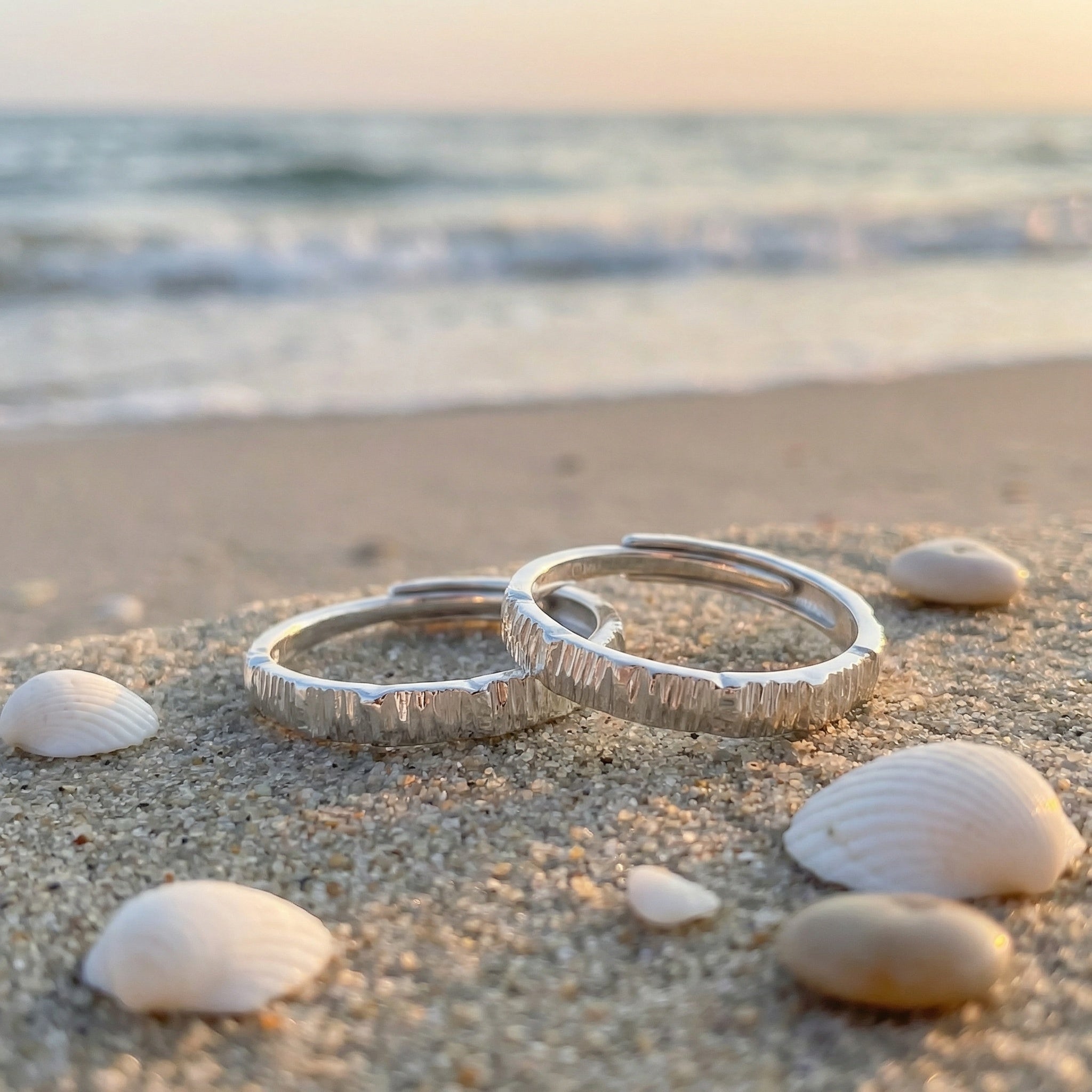 925 Sterling Silver Elegant Hammered Texture Silver Adjustable Matching Rings for Couples