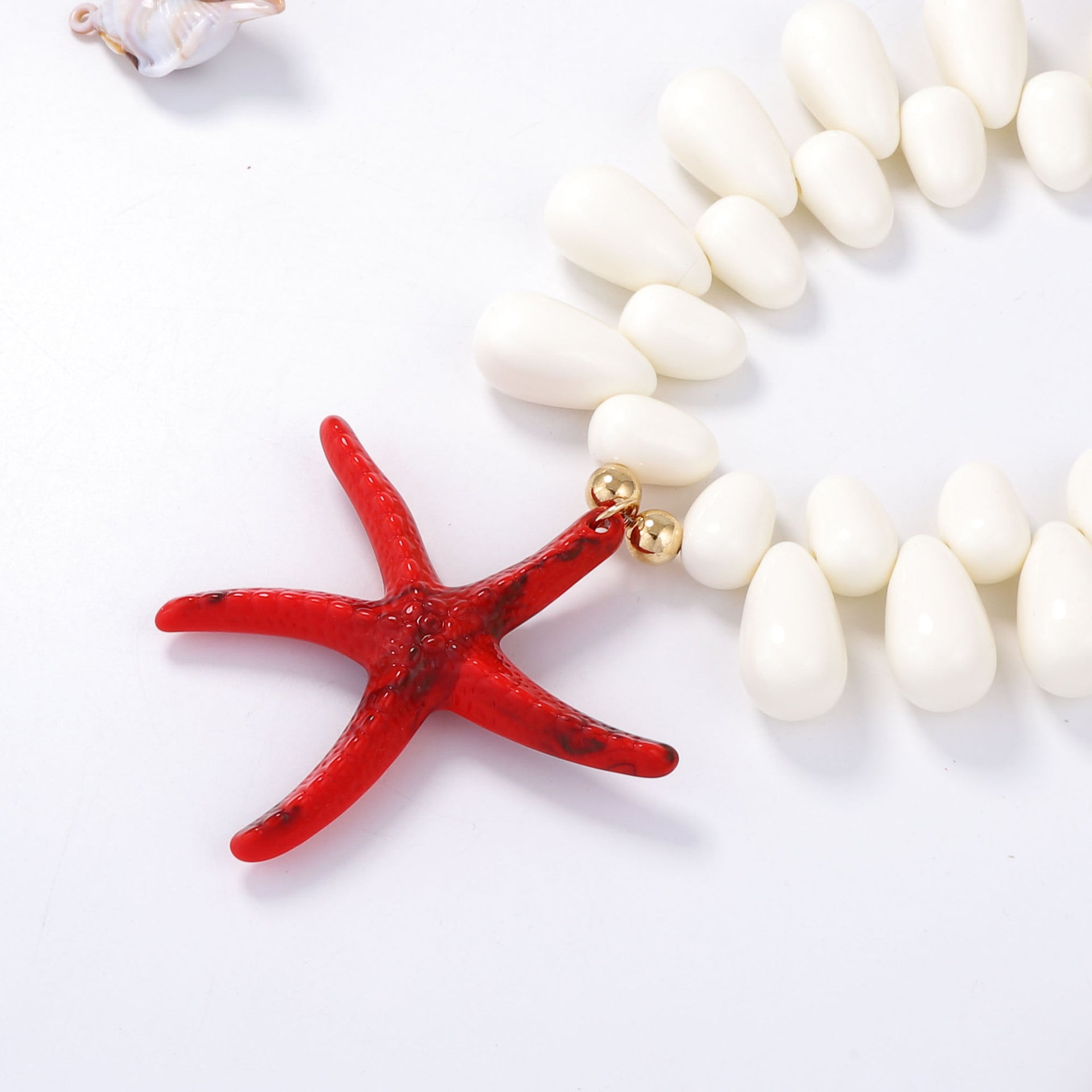 Dramatic Starfish Pendant Necklace For Women